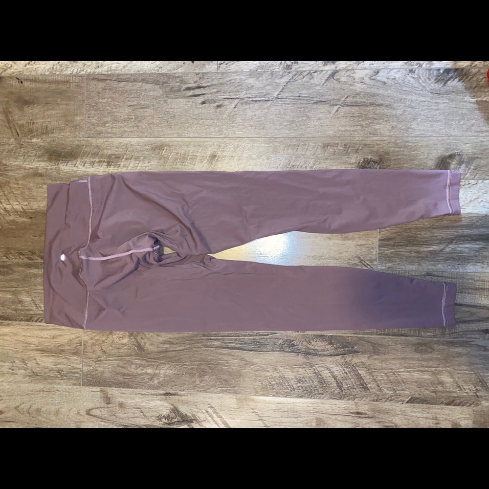 lululemon size 8 legging